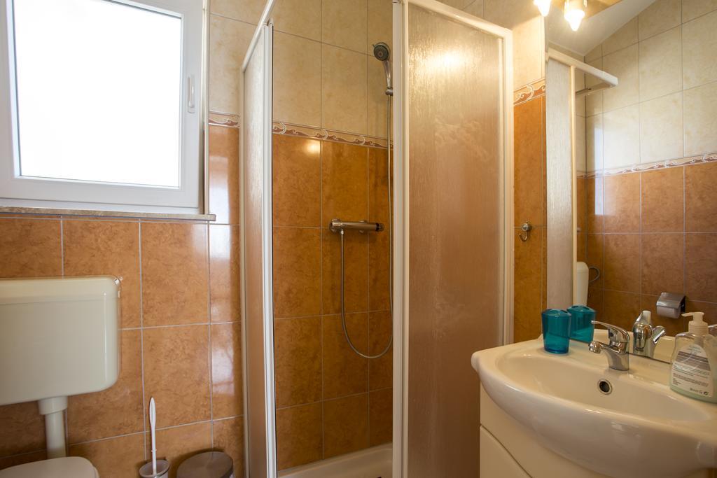 Guest House Croatia Fazana Exterior photo